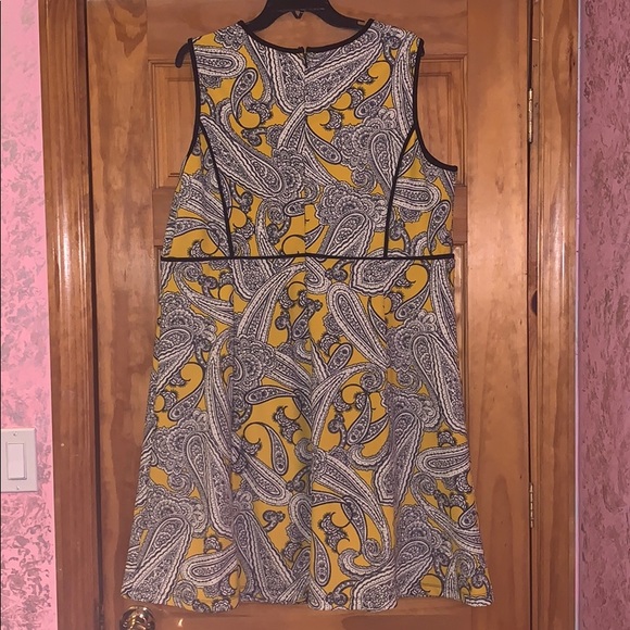Phase Seven fit and flare dress - Picture 2 of 3